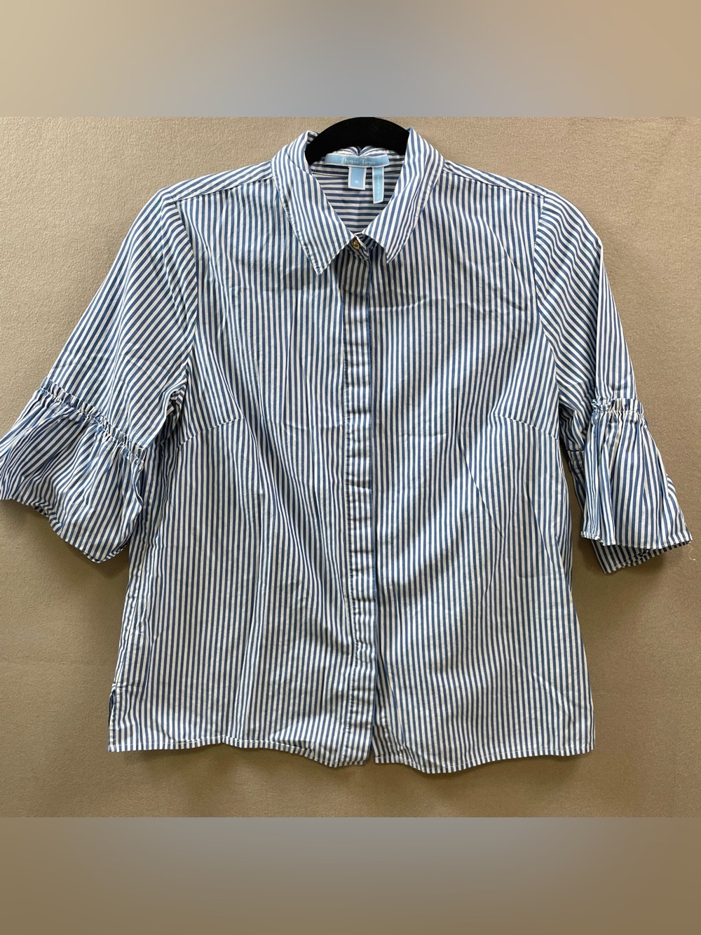 Draper James women’s Striped blue ruffle bell sleeve size 8 shirt top button up